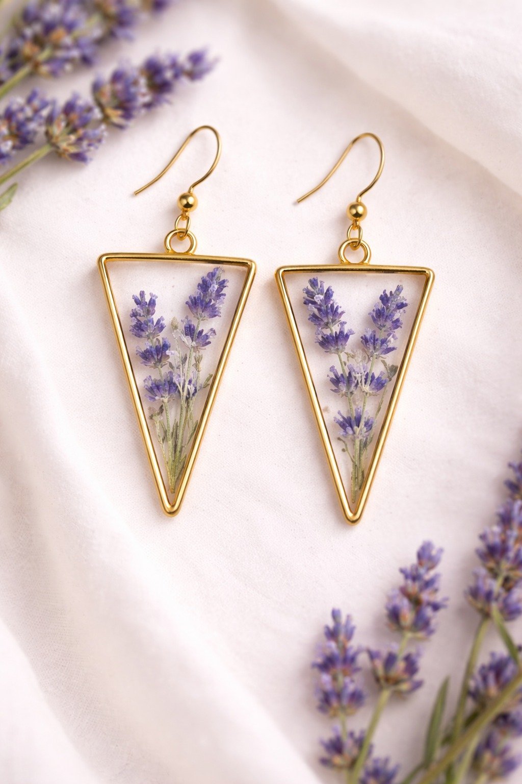 lavender bloom resin earrings lavender bloom resin earrings